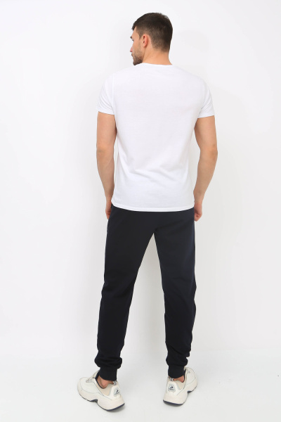 0a1f4b49-d5f3-47b0-af10-479785342040